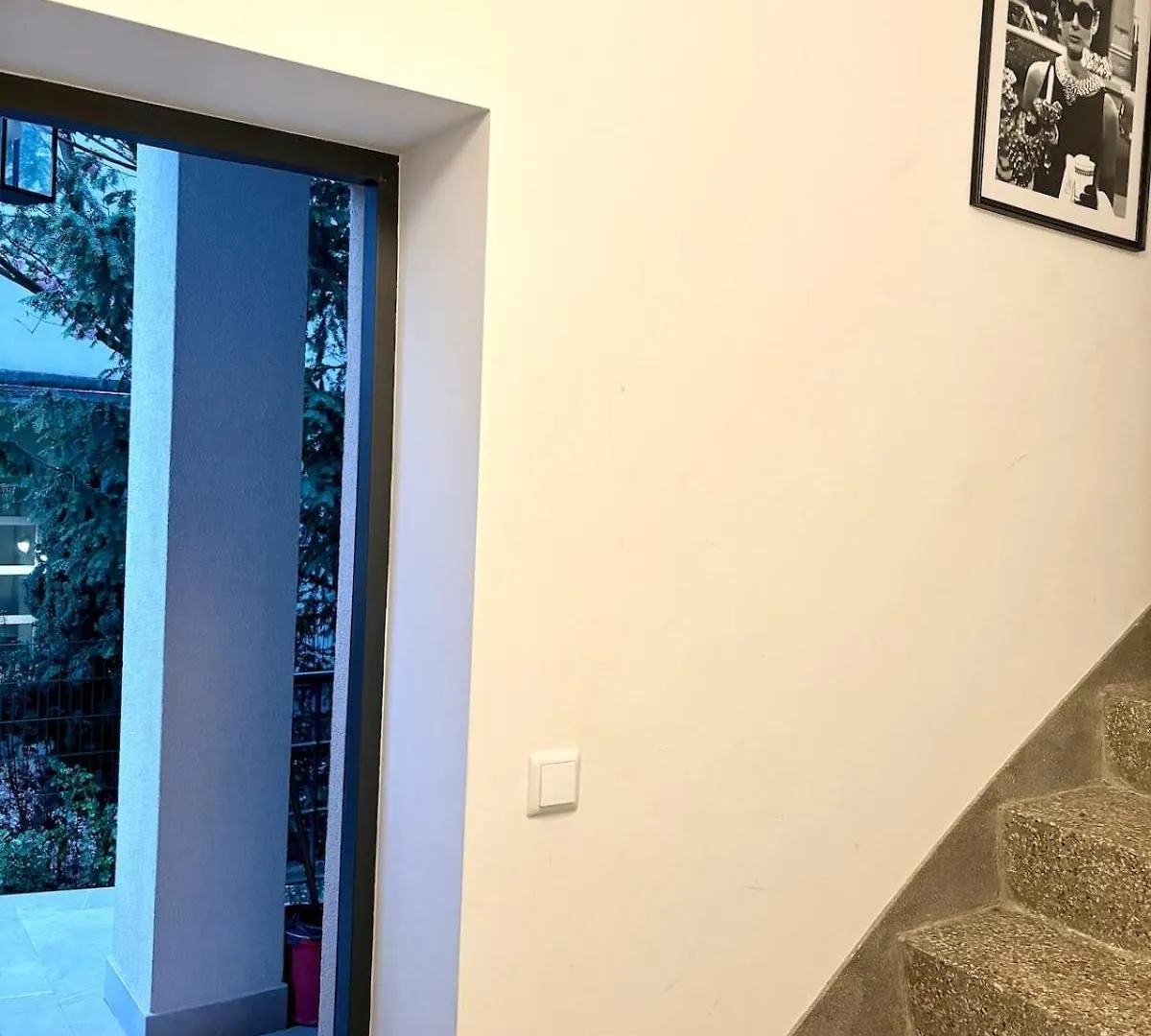 Moon River Apartment In Warsaw Premium Location Close To Metro Polonia